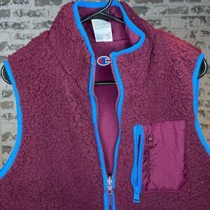 Champion | womens reversible purple Sherpa vest